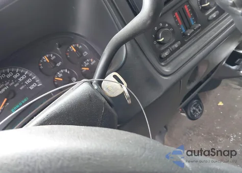 2004 Chevrolet Silverado 2500Hd Ls из США, поврежденный, VIN 1GCHK232X4F251181